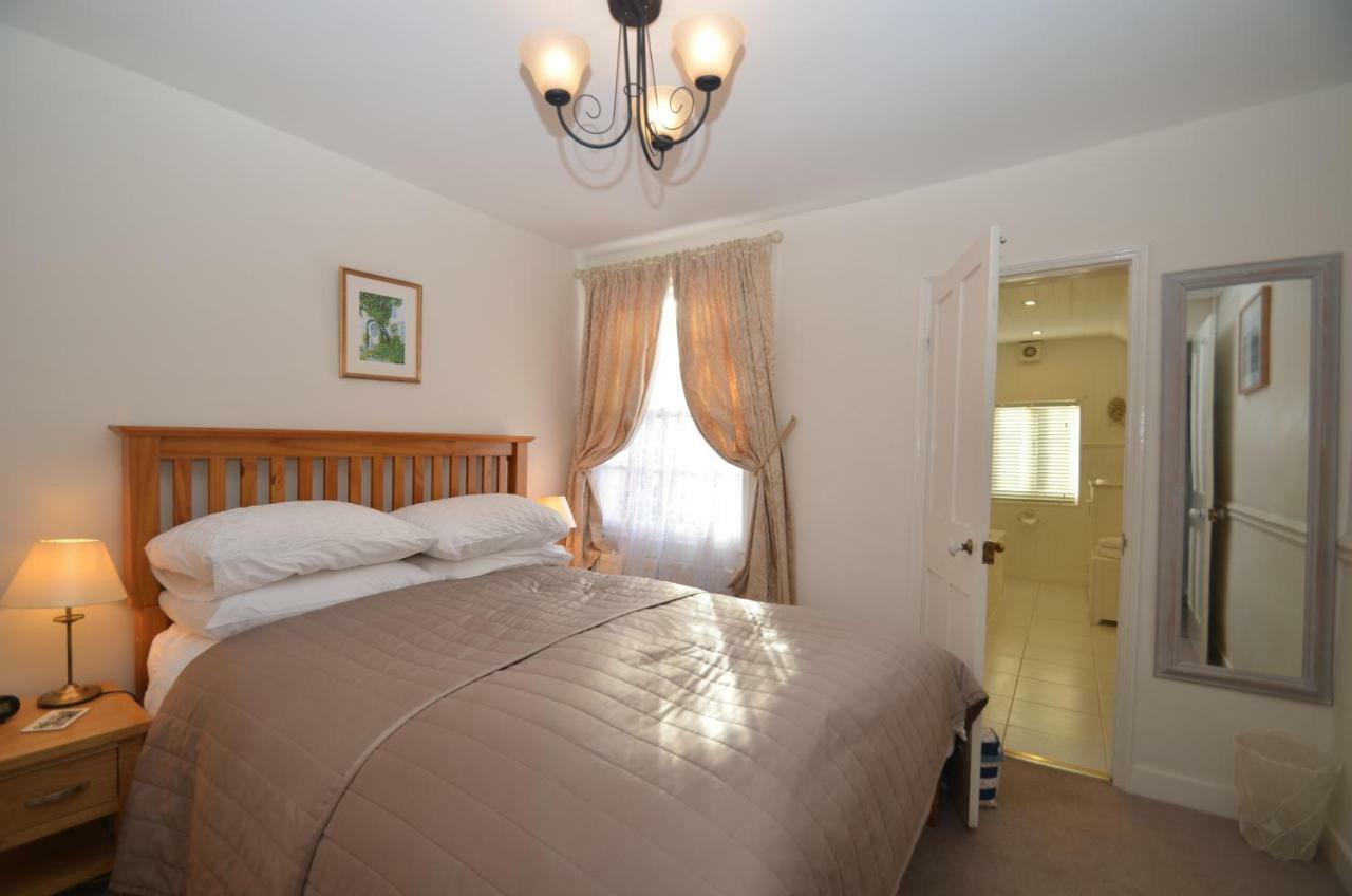 Crown Cottage Rye Extérieur photo