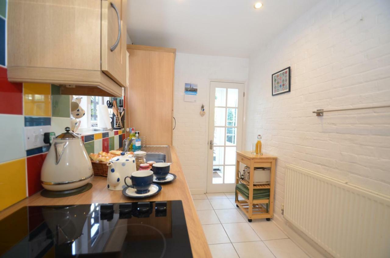 Crown Cottage Rye Extérieur photo